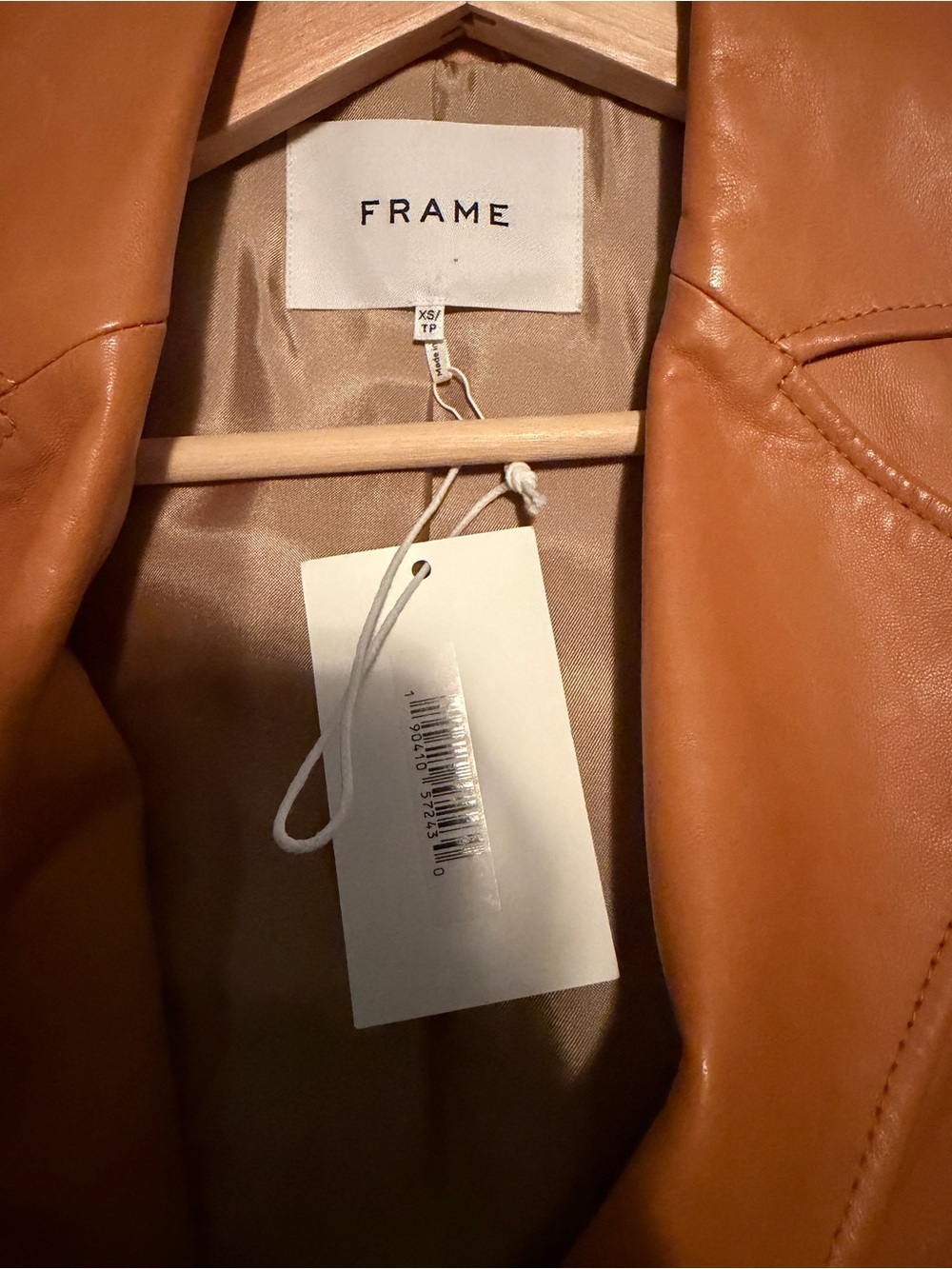 Frame Long Leather Trench in Camel XS - Picture 6 of 10